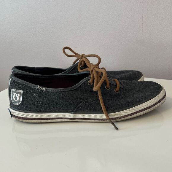 Keds x Taylor Swift Wool Sneaker Shoe Gray Sz 7.5 Swiftie Fall 1989 Cottage Eras - Picture 6 of 11